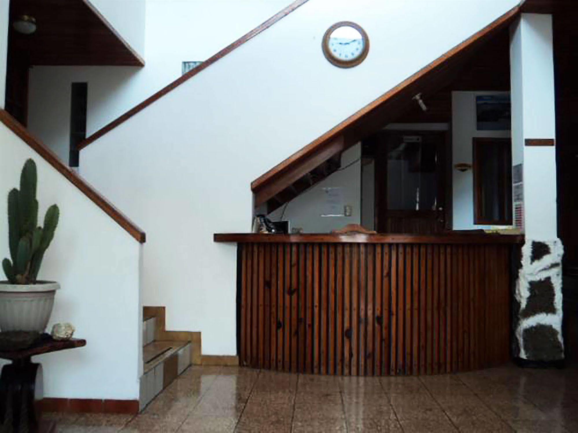 Hostal Castro Galapagos Puerto Ayora  Extérieur photo